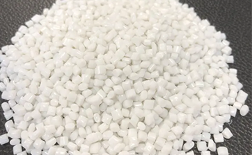 功能性涤纶短纤在生产过程中，原材料的纯度对产品功能稳定性有哪些影响？​